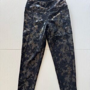 Victoria's Secret Black and Gold Leggings